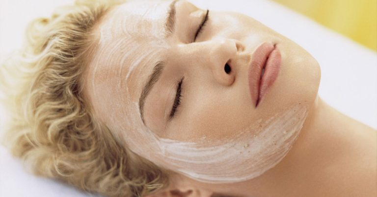 Пілінг для тіла у SPA-салоні — краса, гладкість і доглянута шкіра